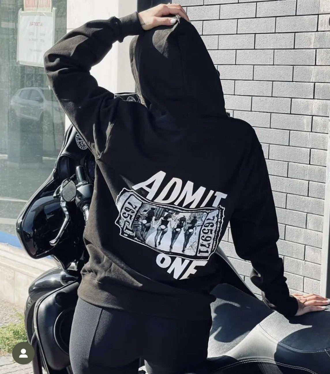 admit_one_black_back