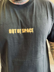 caught_in_the_chaos_the_mind’s_struggle_black_front