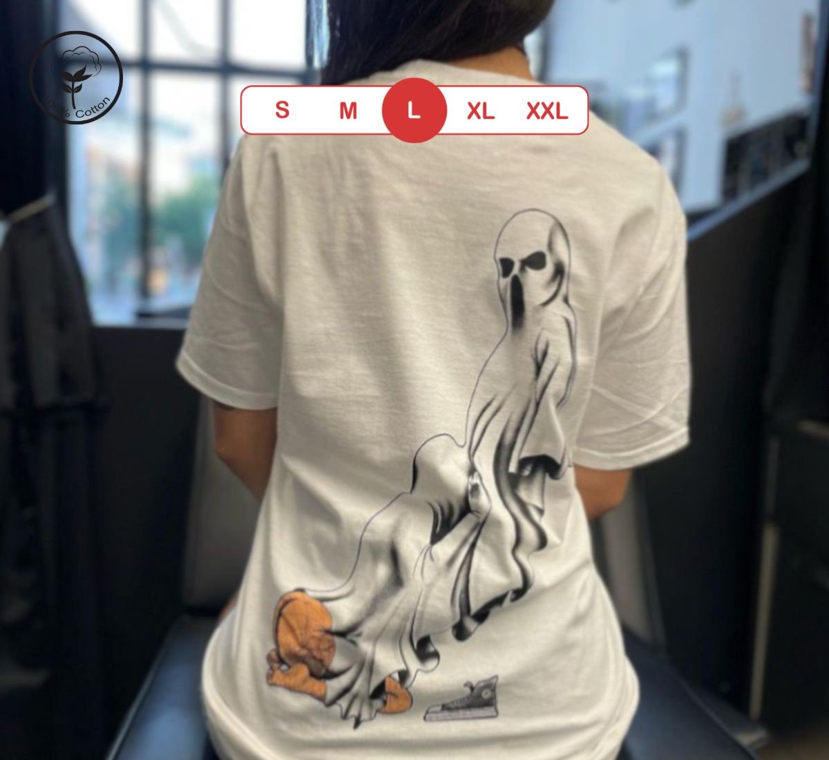 Ghost Chic - Where Fashion Meets the Paranormal Tee | T-shirt Άσπρο, L