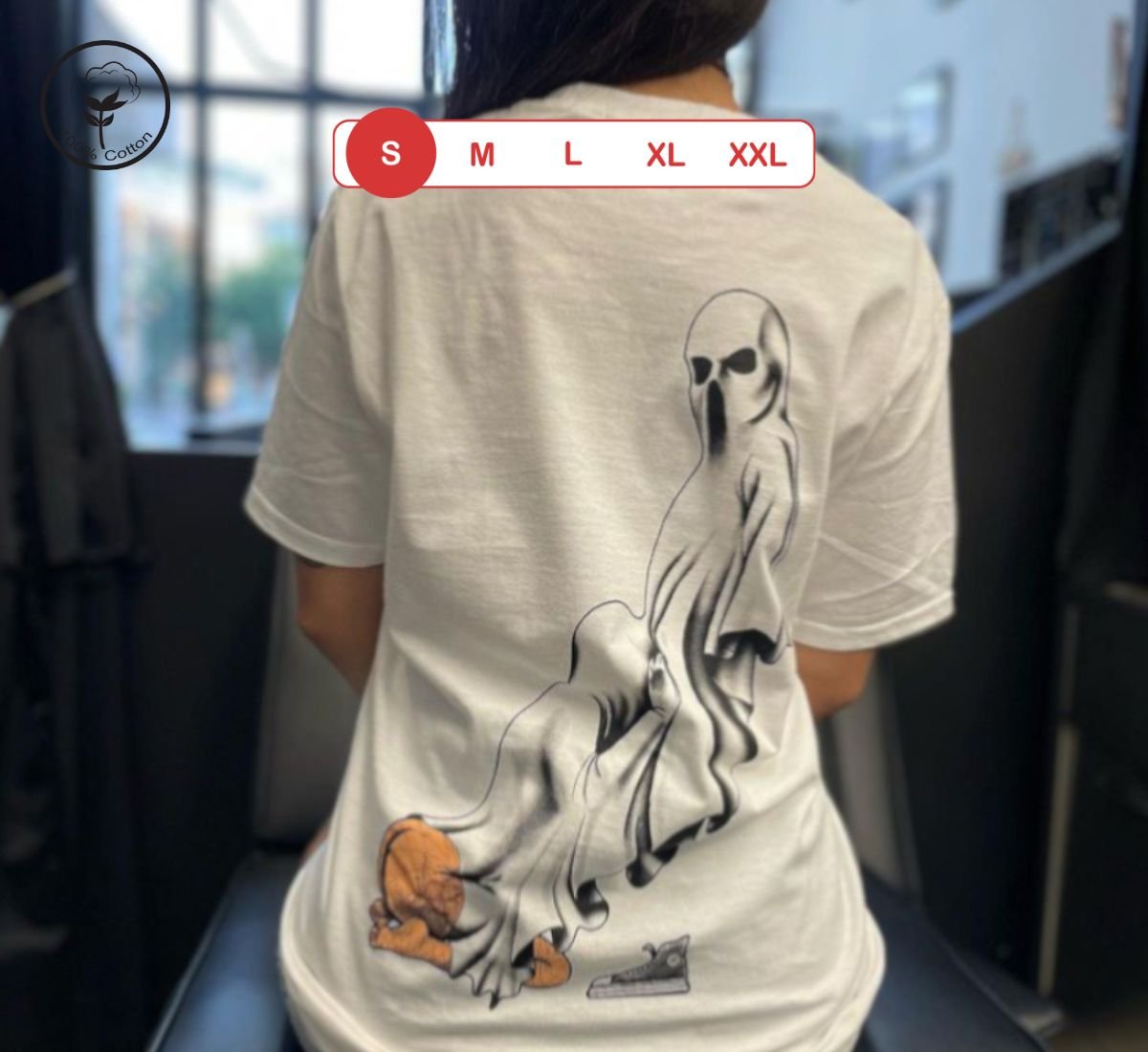 Ghost Chic - Where Fashion Meets the Paranormal Tee | T-shirt Άσπρο, S