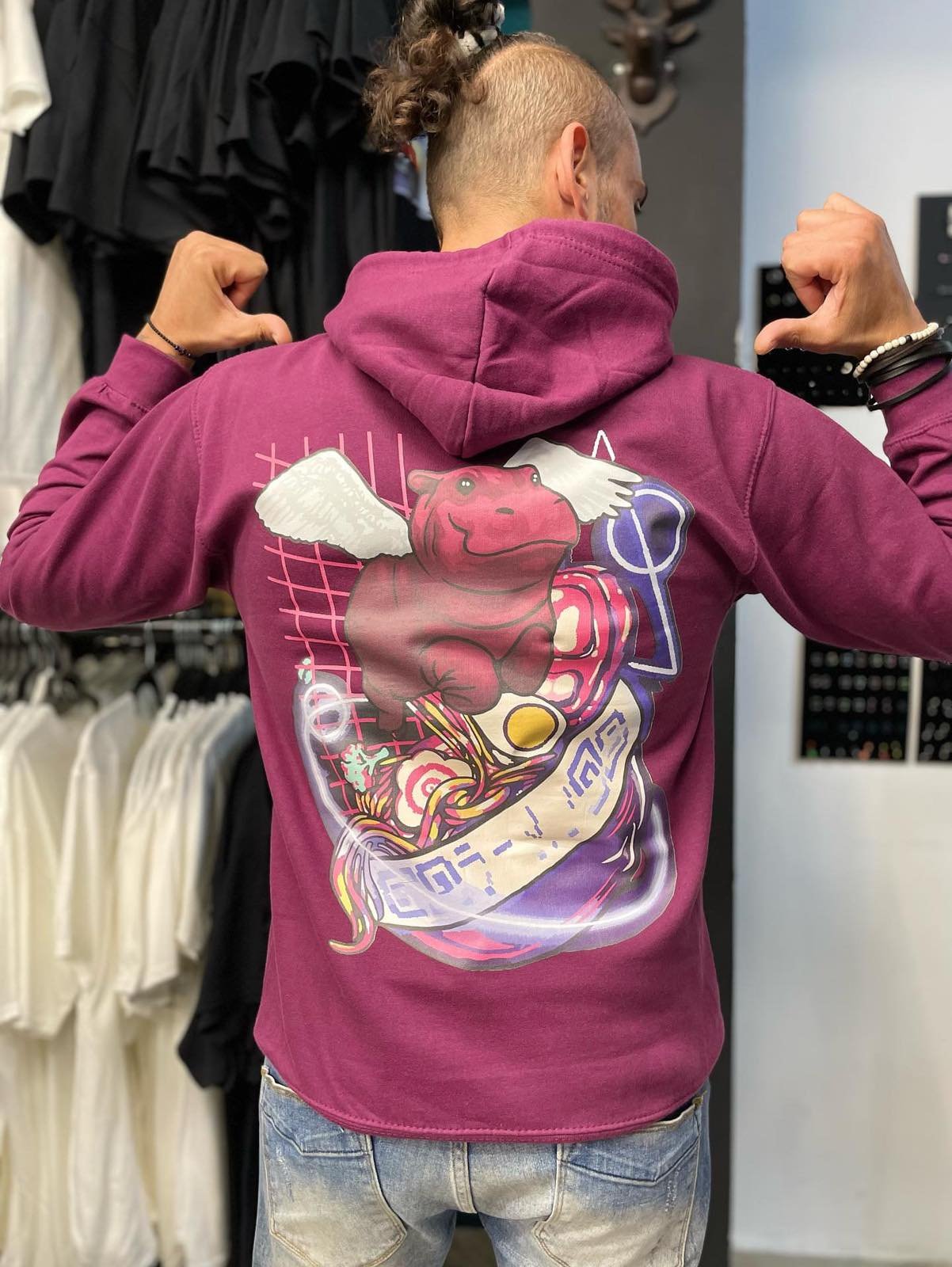 hippo’s_haven_wings_of_glee_crimson_back