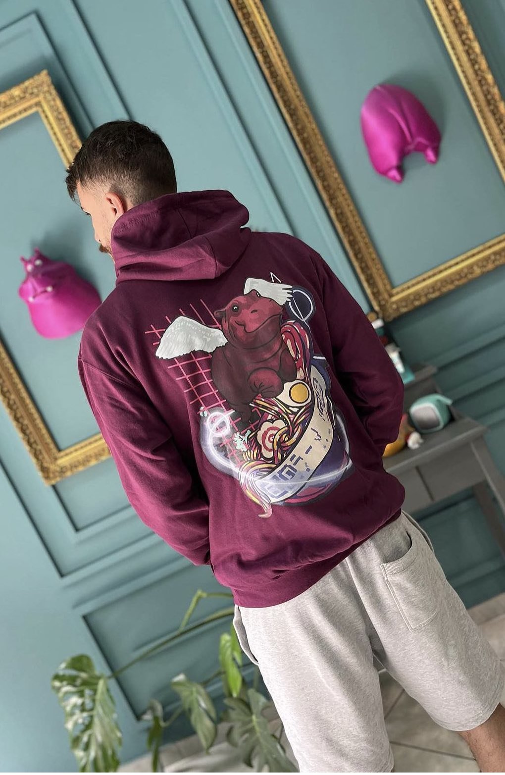 hippo’s_haven_wings_of_glee_crimson_back1