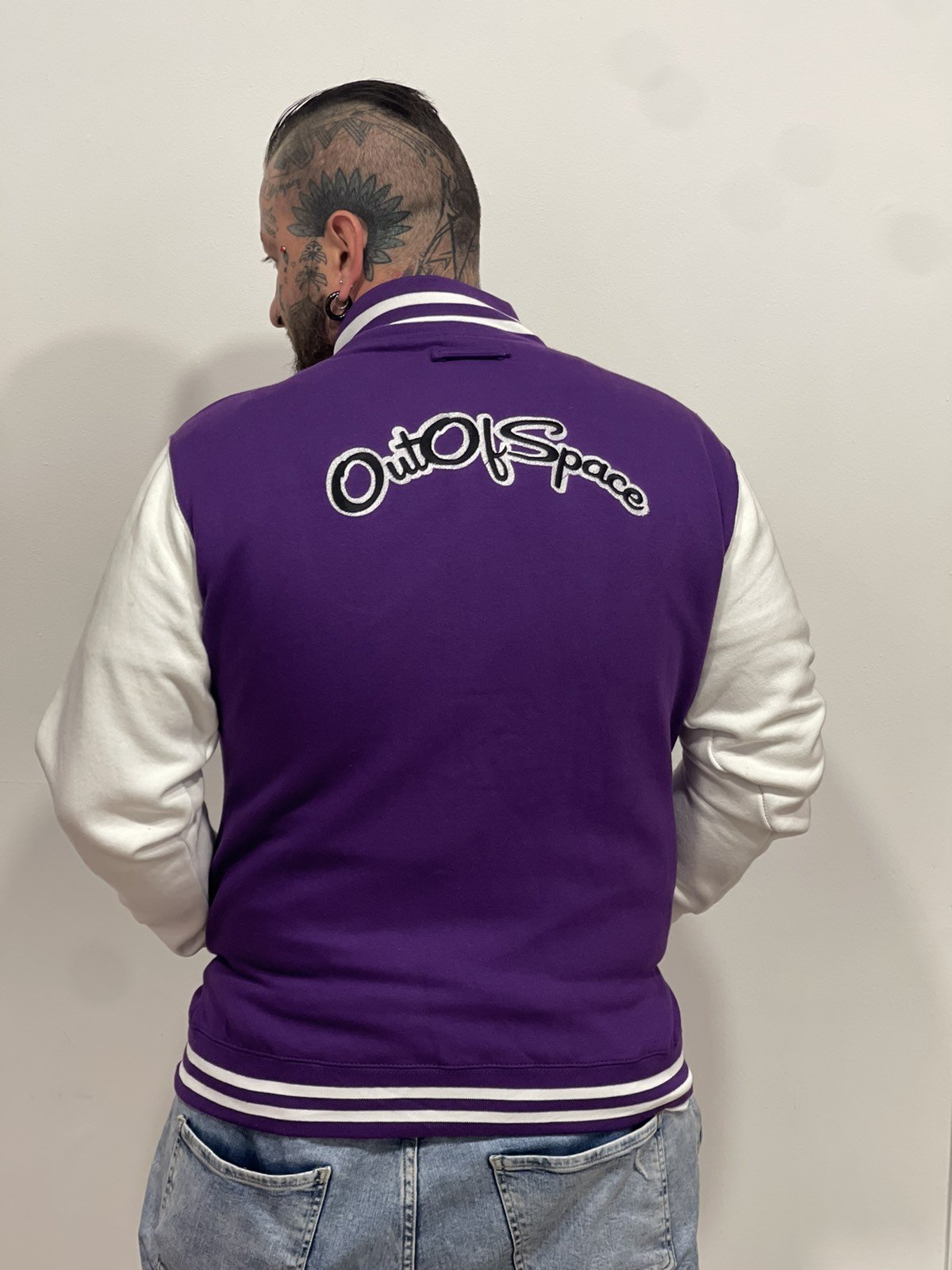 punk_astronaut_purple_back