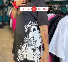 Teddy Spills Fake Life | T-shirt L