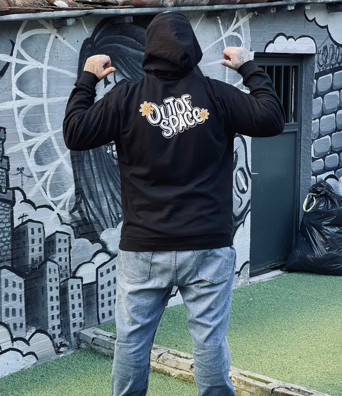 tweety_love_in_bloom_black_back